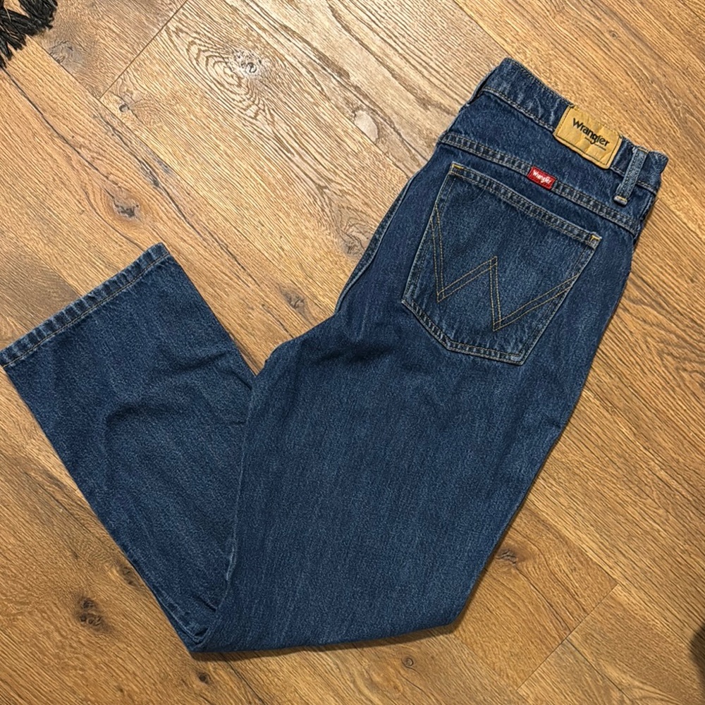 Wrangler Blue Straight Leg Jeans Timeless Design